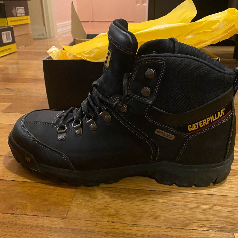 Caterpillar CAT Men’s Size 13 Wide Steel Toe Workboot - Picture 3 of 10